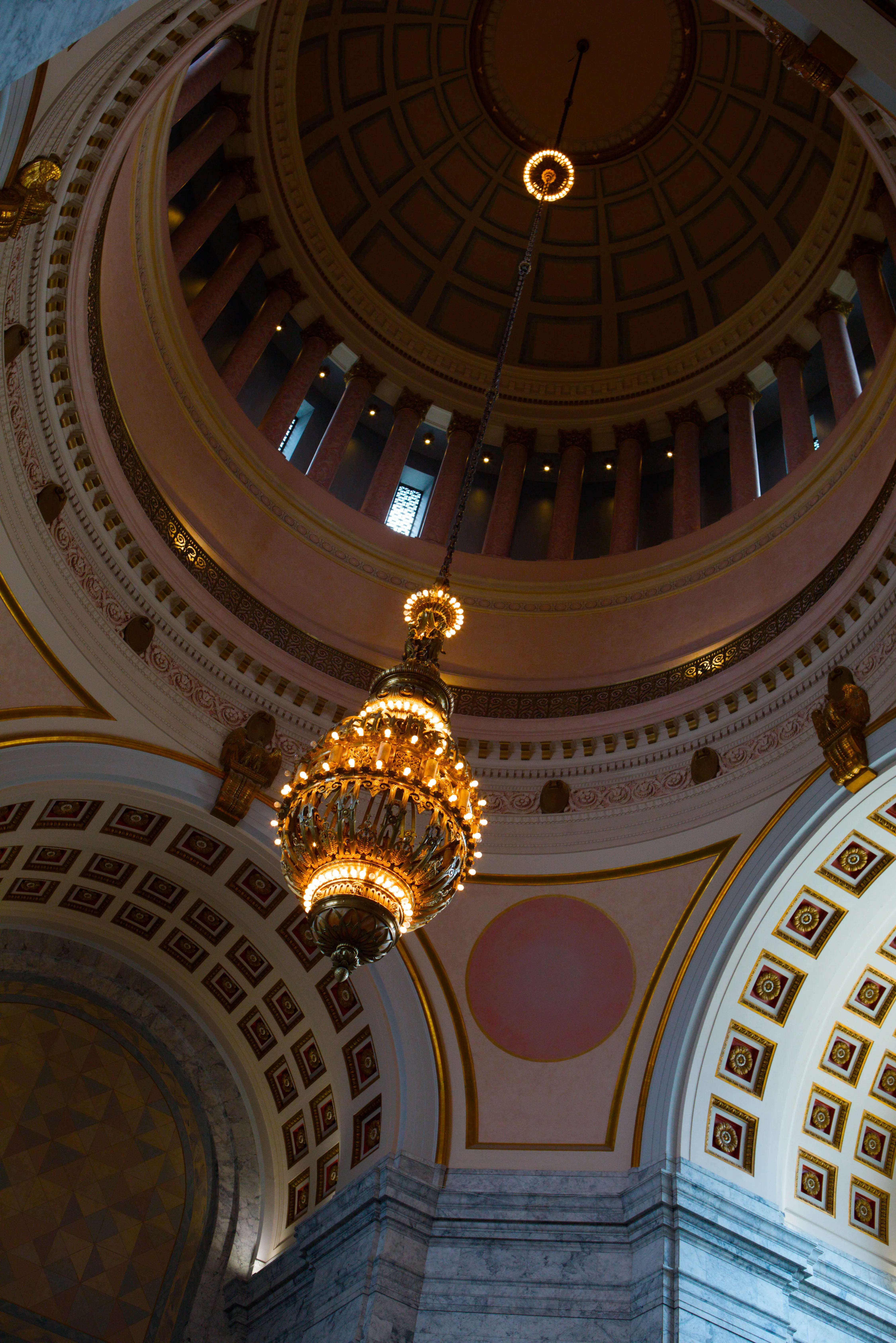 Chandelier hanging from the main dome of the Washington state capitol