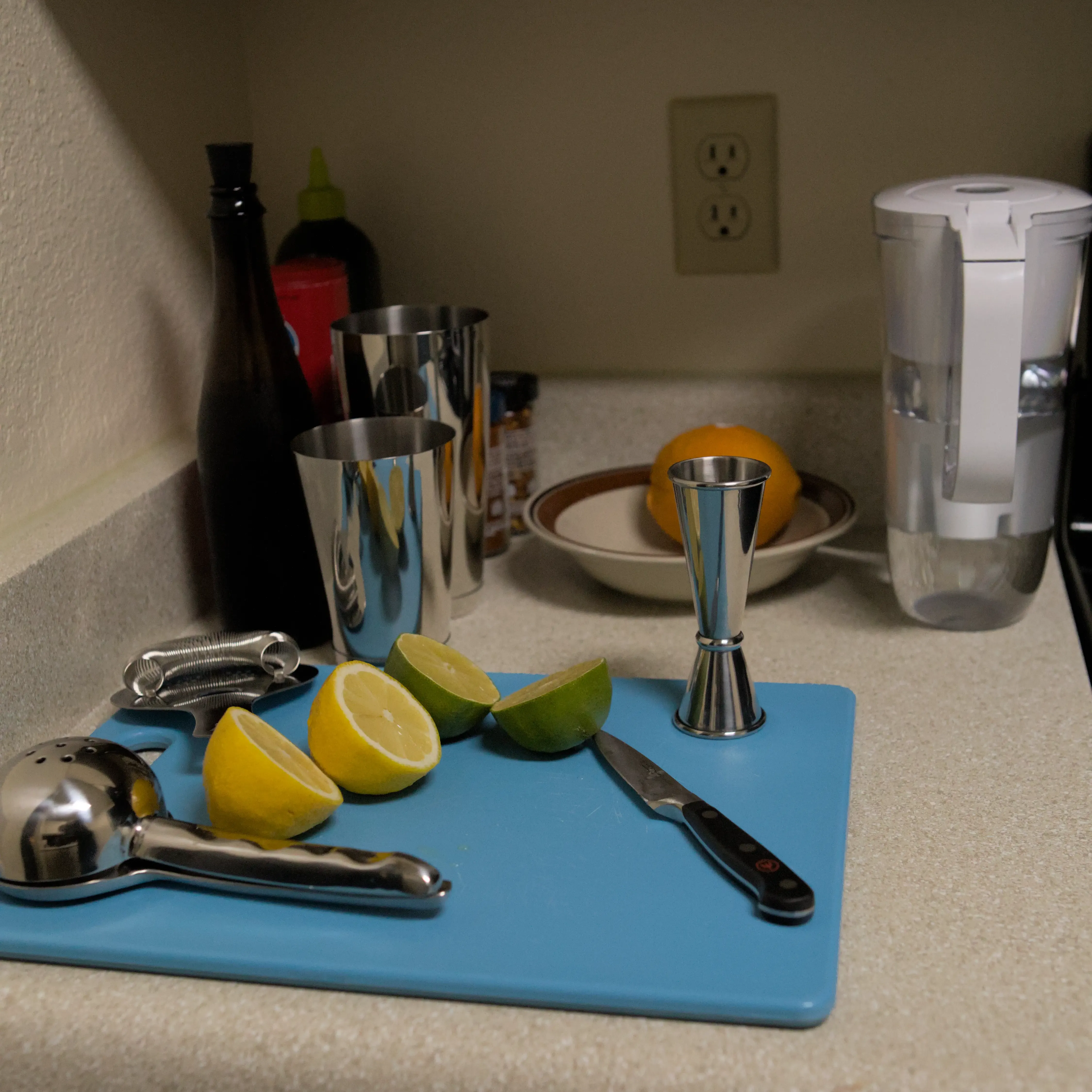 Ingredients for lemon-limeade laid out